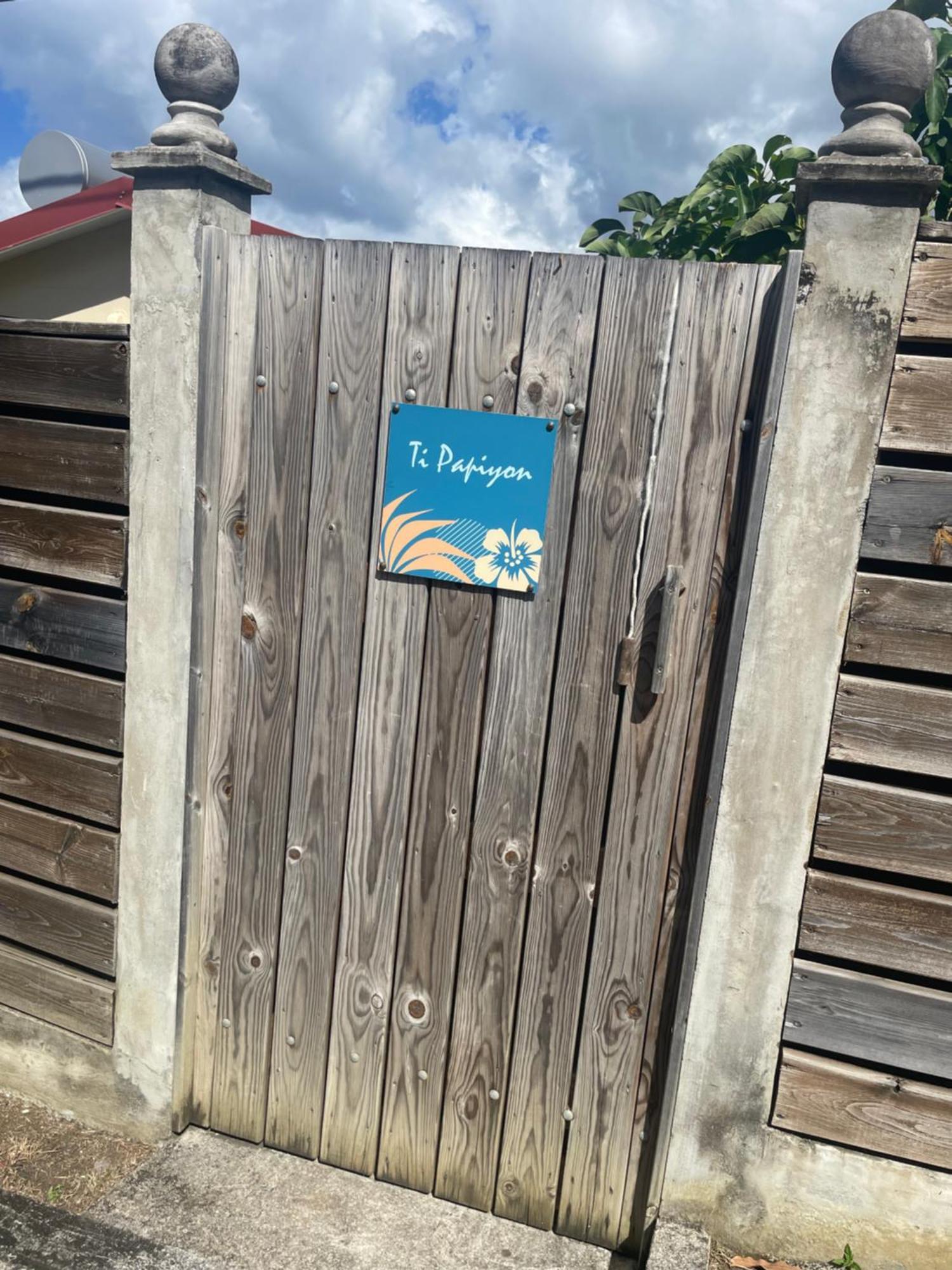 Gite Ti Papiyon Буйянт Екстериор снимка